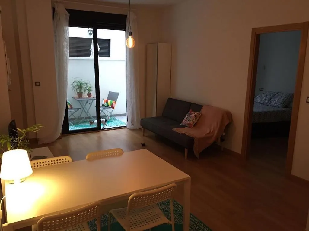 Cosy Apartment , City Centre , Parking . Málaga