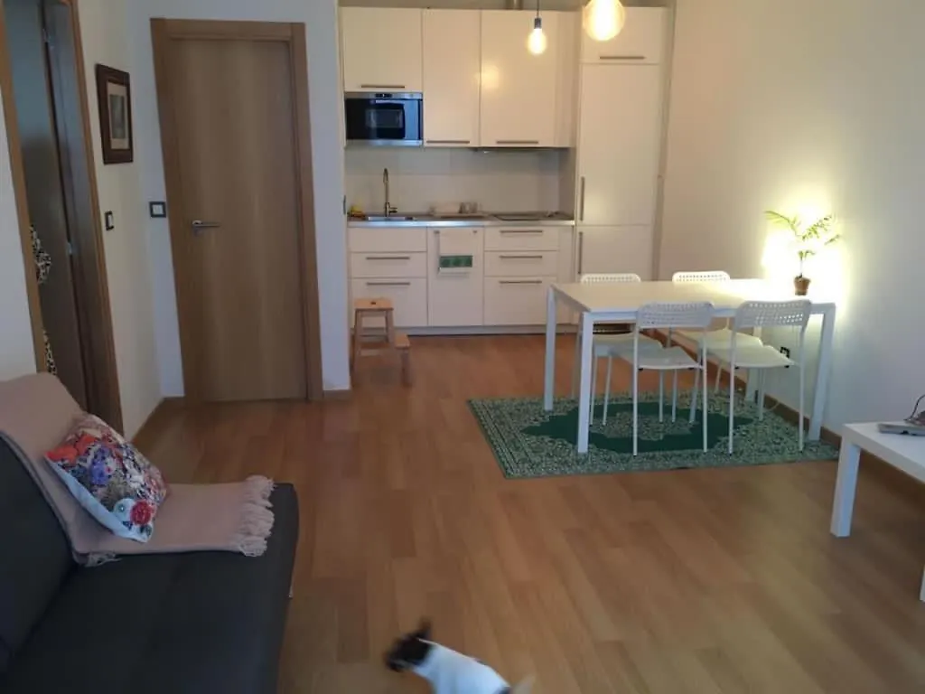 Cosy Apartment , City Centre , Parking . Málaga España